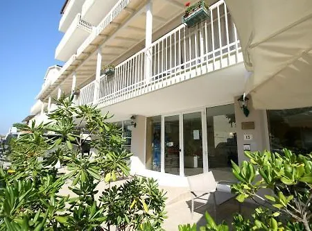 Hotel Adria 3*