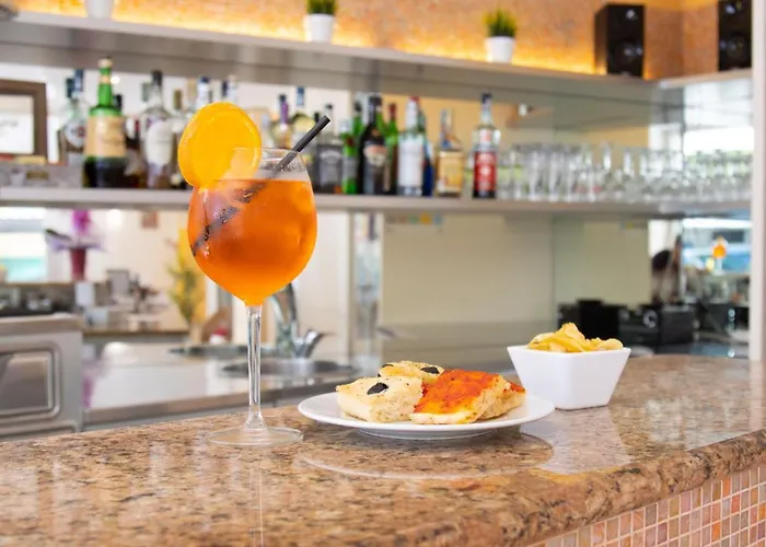 Adria Hotel 3*
