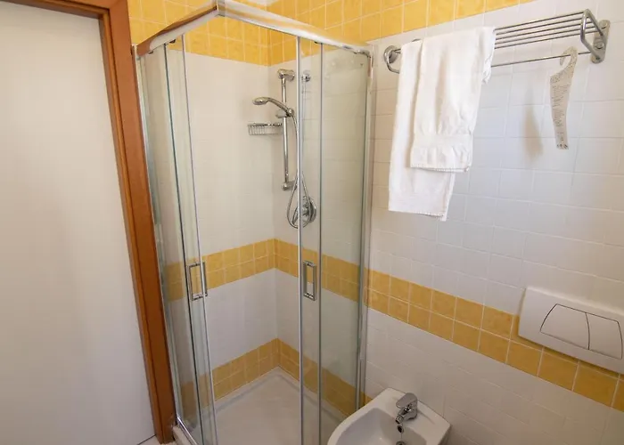 Adria Hotel 3*