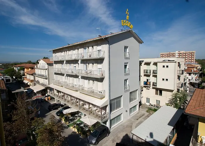 Adria Hotel 3*