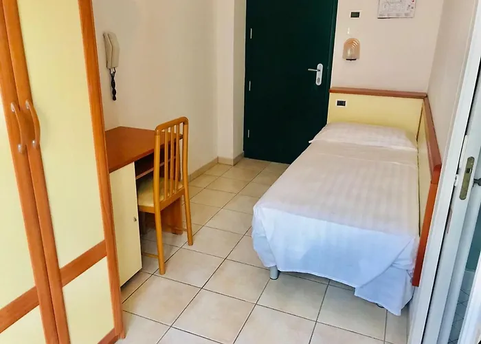 Hotel Adria 3*